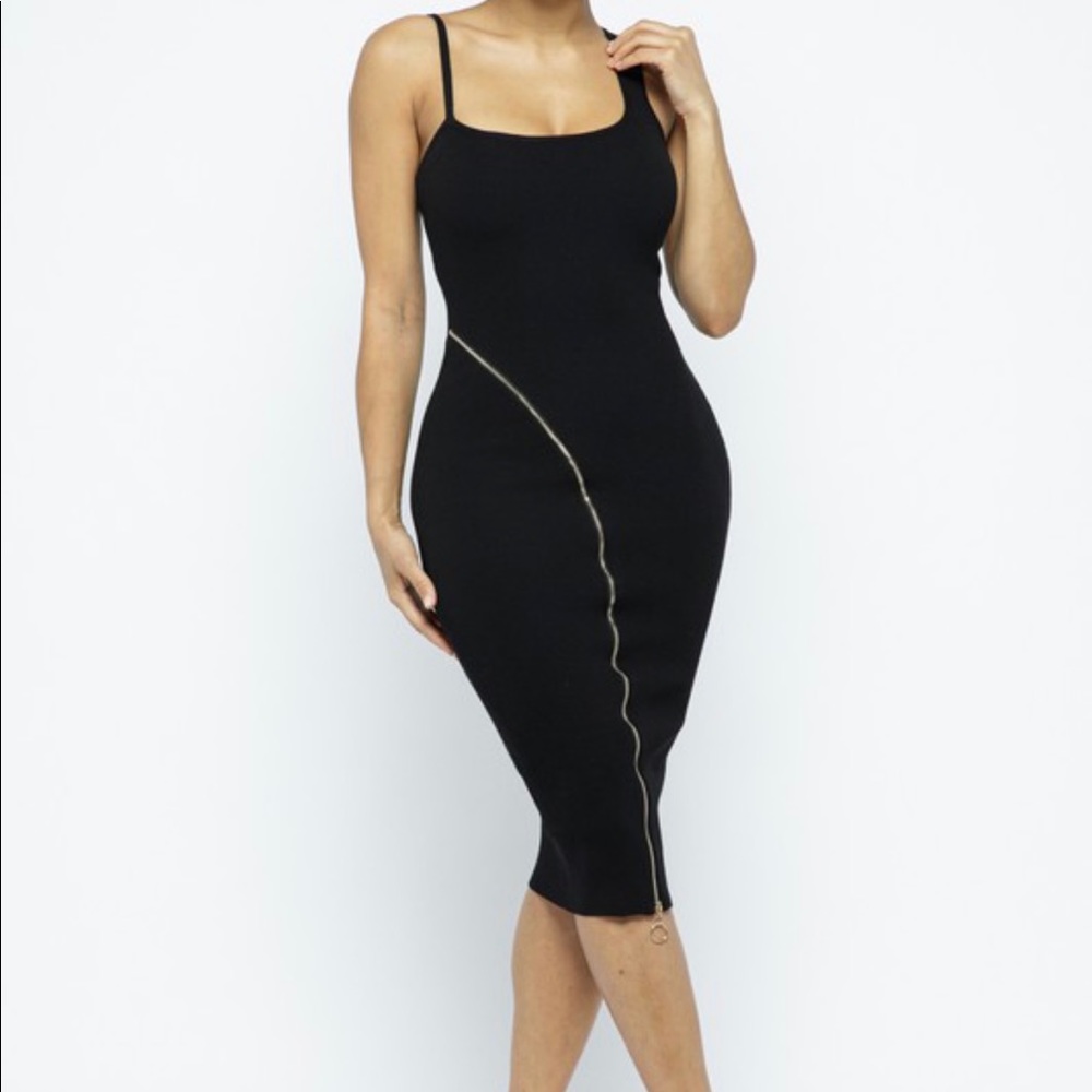 Bella Zipper Front Midi Dress